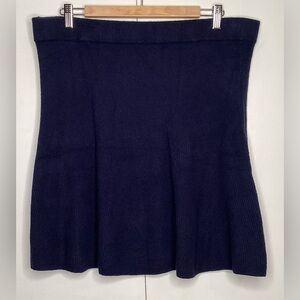 Gap navy blue knit lg skirt